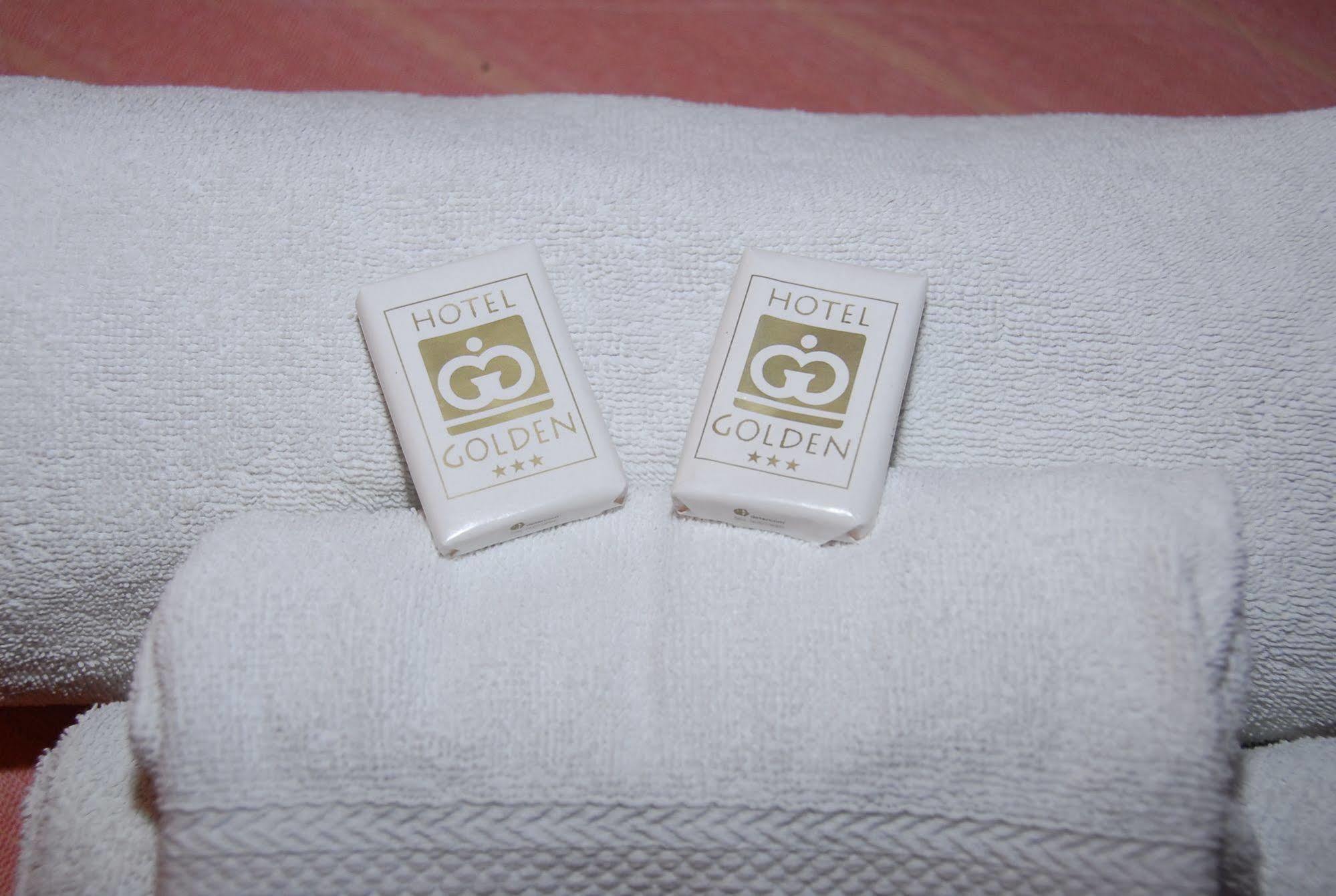 Hotel Golden Rimini Esterno foto